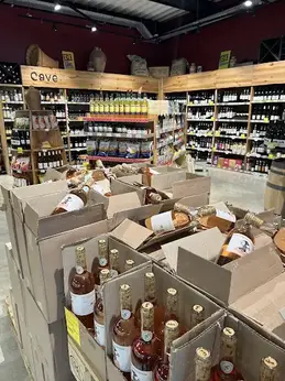 570-biocoop-thonon-cave-bio-vin-local.webp