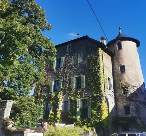 Château La Tour de Marignan