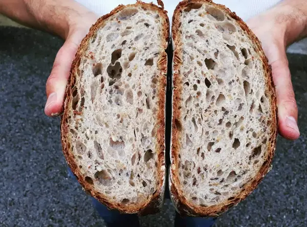 Gaspard est dans le pétrin Gaspard est dans le pétrin